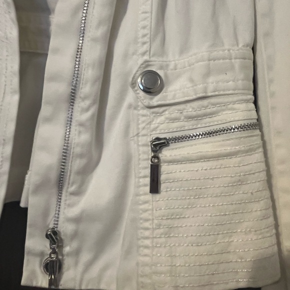White House Black Market White Jacket - Picture 4 of 4